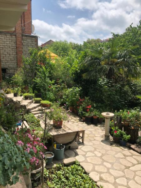 Mate Guesthouse